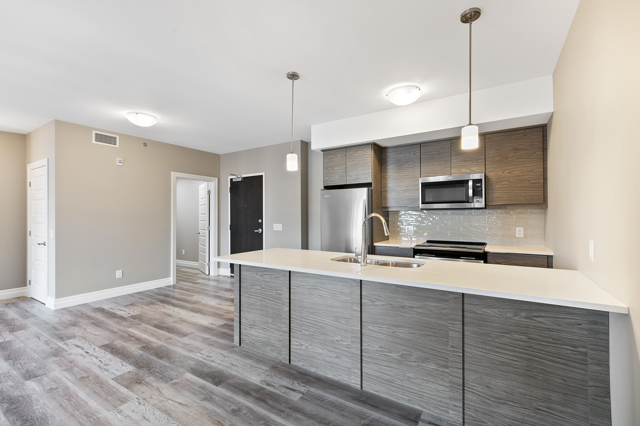 Tecumseh Gateway Tower – Valente Homes